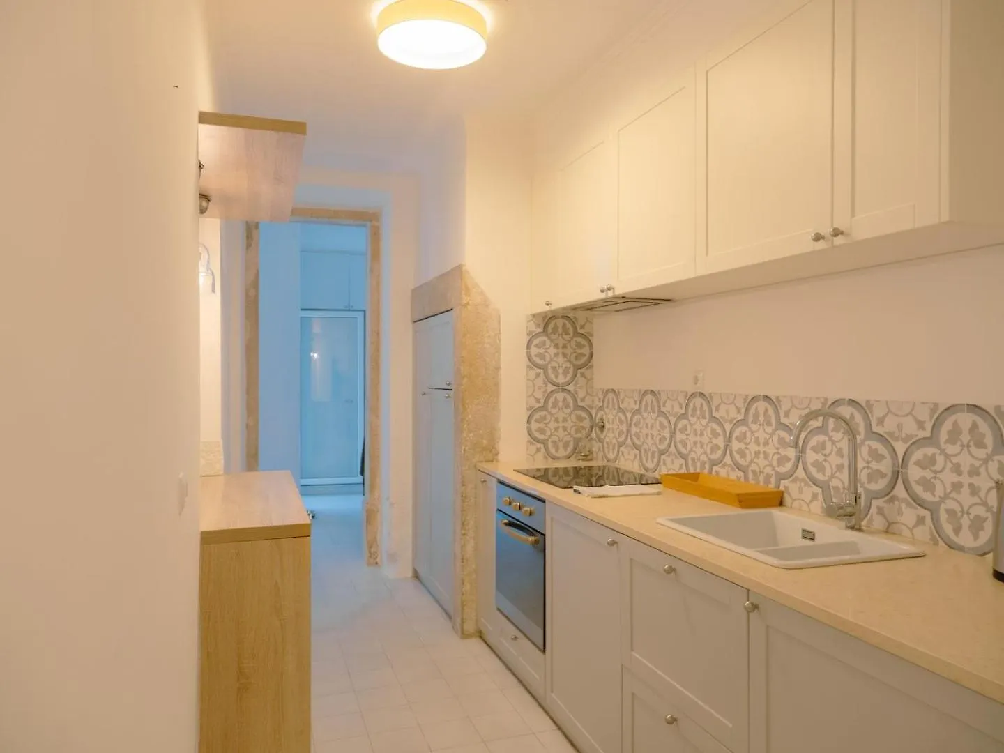 2Br With Large Private Terrace | By Airnest Apartment Lisbon Portugal