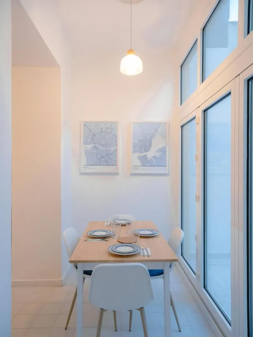 2Br With Large Private Terrace | By Airnest Apartment Lisbon