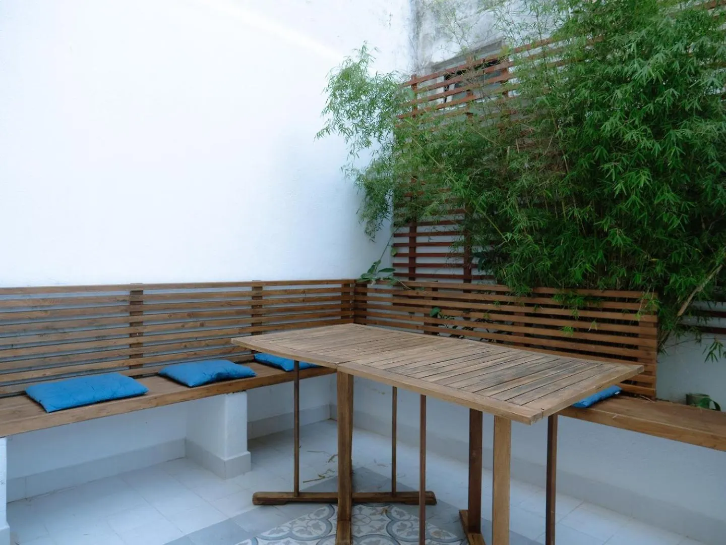 2Br With Large Private Terrace | By Airnest Apartment Lisbon Portugal