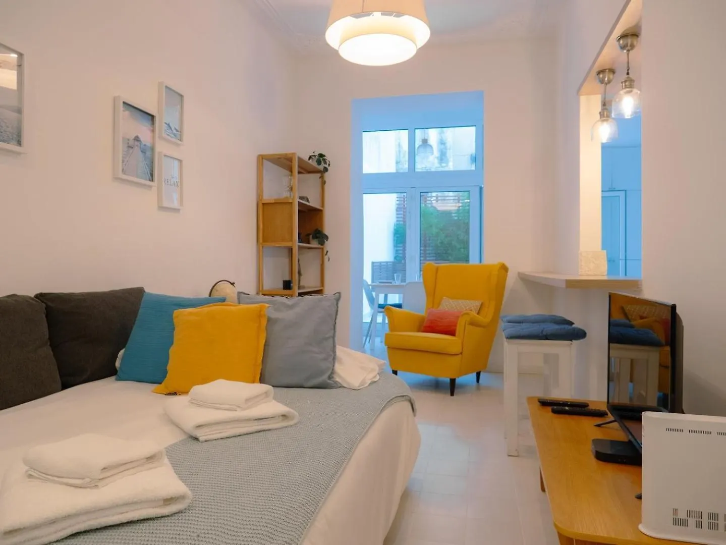 2Br With Large Private Terrace | By Airnest Apartment Lisbon